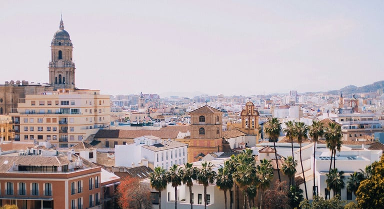 Málaga, capital dos negócios e do turismo